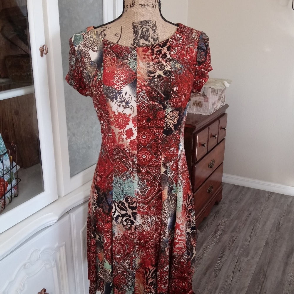 Connected Apparel Patterned Dress - image 1